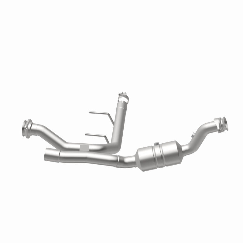 MagnaFlow Direct Fit Catalytic Converter 2017 F-150 3.5 OEM Underbody
