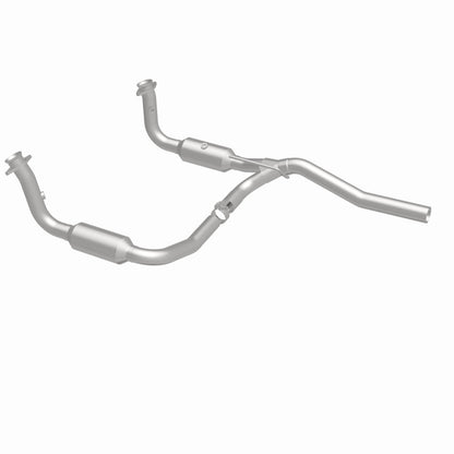 MagnaFlow 09-12 Jeep Liberty 3.7L Direct Fit Converter