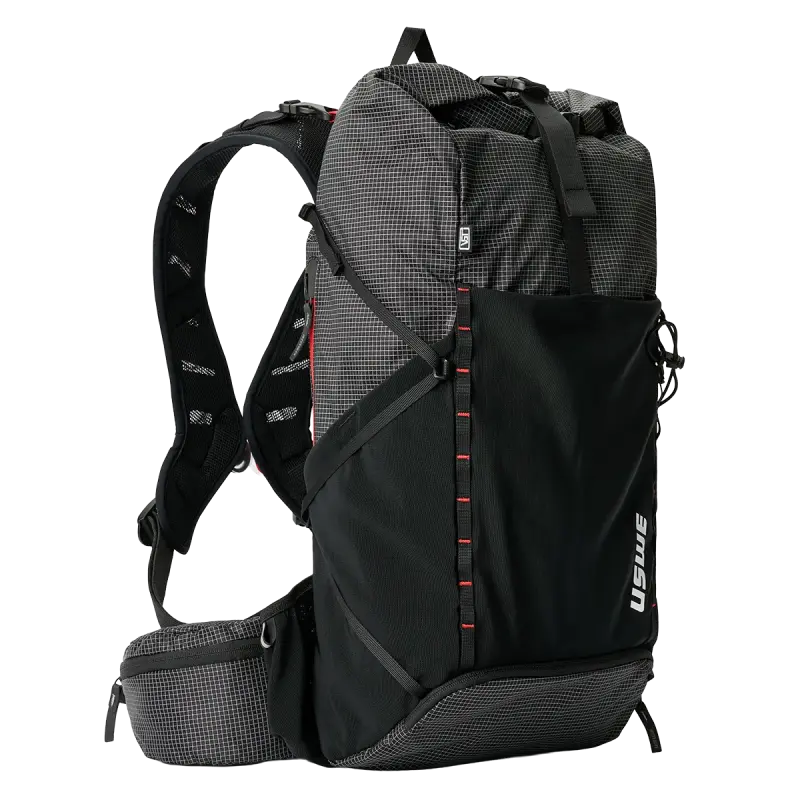 USWE ROLLTOP VST 30L DAYPACK Black