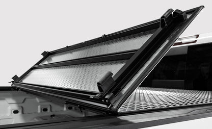 Access LOMAX 2022+ Rivian R1T 4ft 6in Bed (w/ OEM Tonneau Track) Folding Hard Cover - Black Diamond