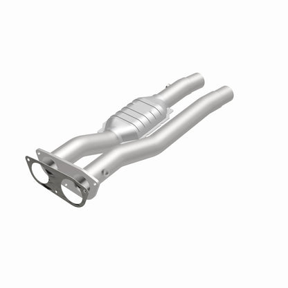 MagnaFlow 96-99 Chevy C2500 Suburban 7.4L Direct Fit Converter