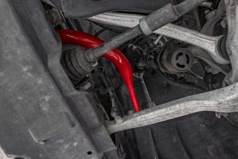 UMI 16-24 Chevrolet Camaro Suspension Stabilizer Bar - Red