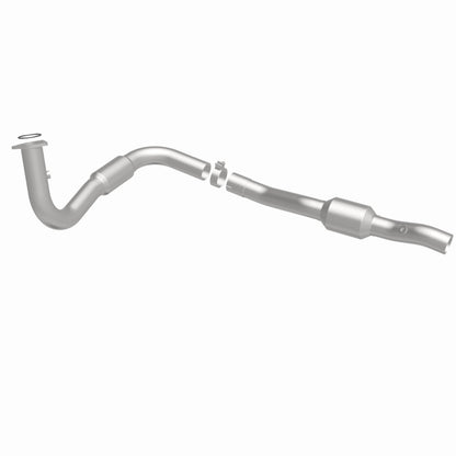 MagnaFlow 01-06 Sierra 2500 HD 6.0L D/S Direct Fit Converter