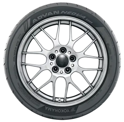 Yokohama Advan Neova AD09 Tire - 325/30R19 105W XL