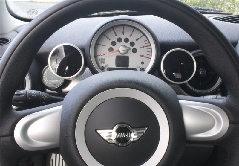 ALTA 07-12 Mini Cooper/S/JCW (Incl. 09-12 Convertible) & 09-12 Clubman Gauge Pod 52-60mm (Single)