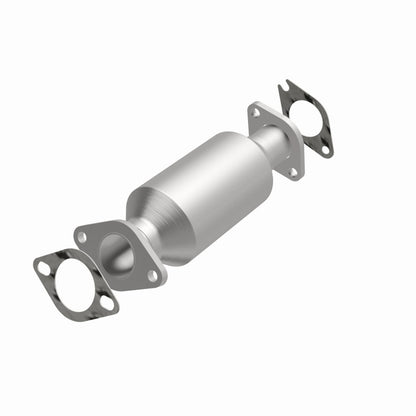 MagnaFlow 11-13 Sorento 2.4L Underbody Direct Fit Converter