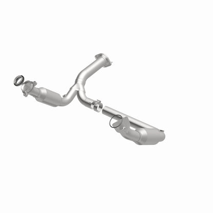 MagnaFlow 07-08 Chevrolet Tahoe 5.3L Direct Fit Converter