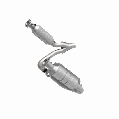 MagnaFlow 06 Mitsubishi Raider Direct Fit Catalytic Converter (California)