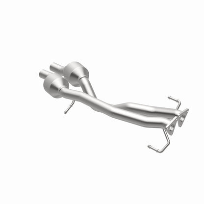 MagnaFlow Direct Fit Catalytic Converter 07-09 Audi Q7 3.6L Manifold