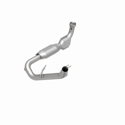 MagnaFlow Direct Fit Catalytic Converter 97-98 Ford Trucks 5.4L