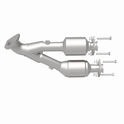 MagnaFlow Direct Fit Catalytic Converter 00-01 Cherokee 4L Front