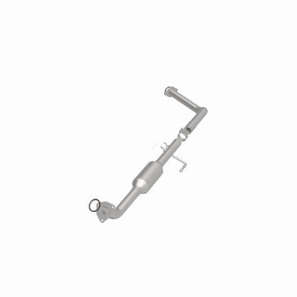 MagnaFlow Direct Fit Catalytic Converter OEM 2001-2004 Toyota Sequoia Underbody