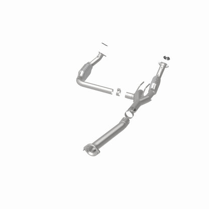MagnaFlow Direct Fit Catalytic Converter 03- Chevy Express 4.3L/5.4L