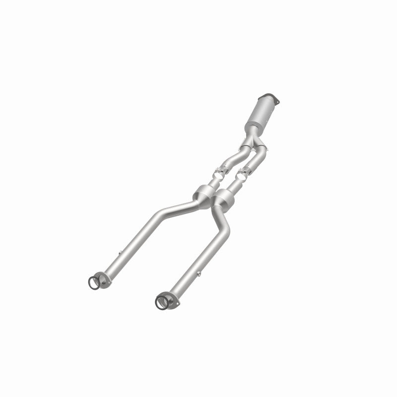 MagnaFlow Direct Fit Catalytic Converter 08-10 Lexus IS-F 5.0L