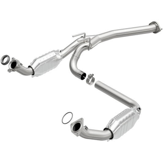 MagnaFlow Direct Fit Catalytic Converter 03- Chevy Express 4.3L/5.4L