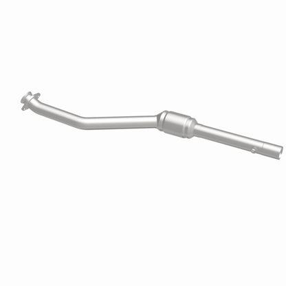 MagnaFlow Direct Fit Catalytic Converter 99-00 BMW 540i 4.4L DS Rear