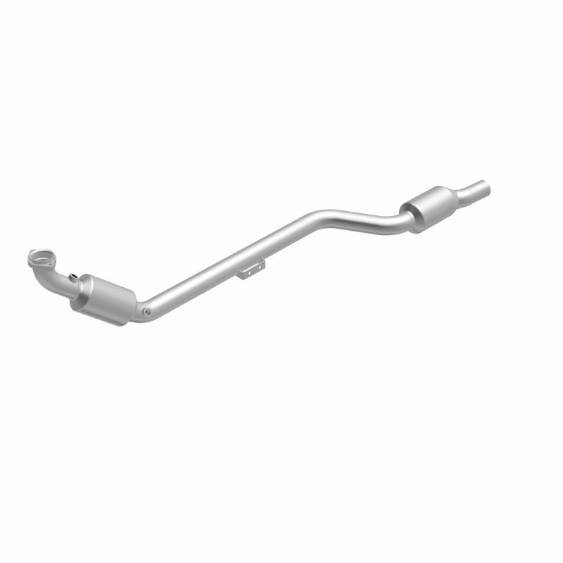 MagnaFlow Direct Fit Catalytic Converter 02-04 Mercedes C32 3.2L Passenger Side