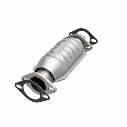 MagnaFlow 90-94 Nissan D21 2.4L / 88-89 Toyota Van 2.2L Direct Fit Catalytic Conv California Grade