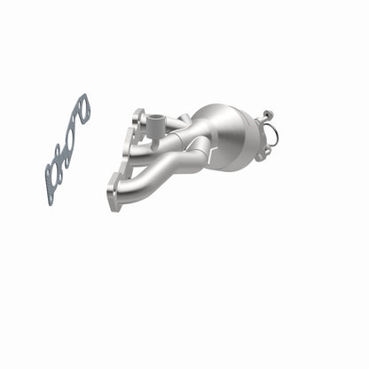 MagnaFlow Direct Fit Catalytic Converter 01-04 Nissan Frontier Driver Side Manifold