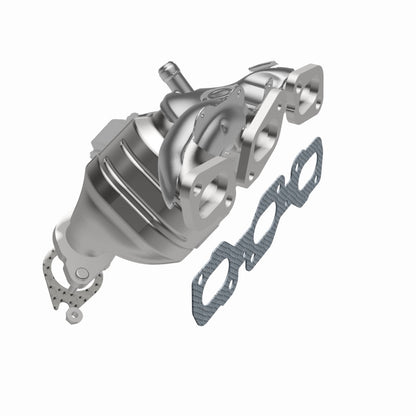 MagnaFlow Direct Fit Catalytic Converter 01-04 Escape 3.0 rear manif