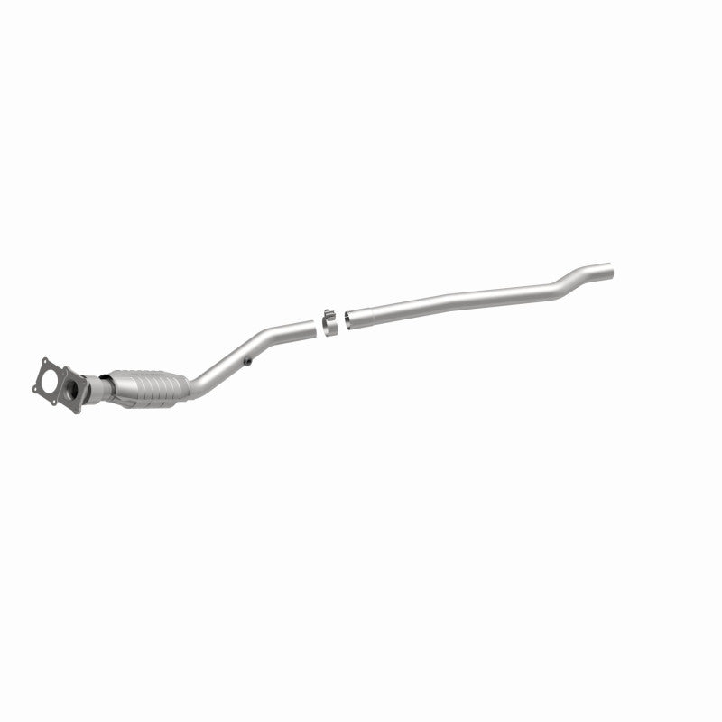 MagnaFlow Direct Fit Catalytic Converter 96-98 Caravan-Voyager 3.3L/