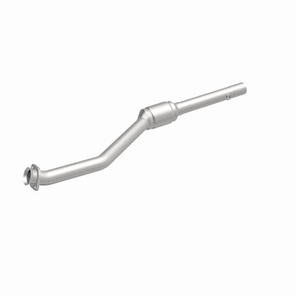 MagnaFlow Direct Fit Catalytic Converter 99-00 BMW 540i 4.4L DS Rear
