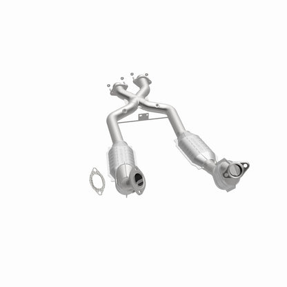 MagnaFlow Direct Fit Catalytic Converter 96-98 Ford Mustang 4.6L