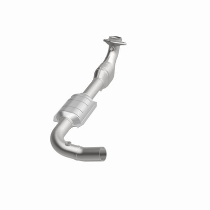MagnaFlow Direct Fit Catalytic Converter 00-04 Ford E150 4.6L D/S