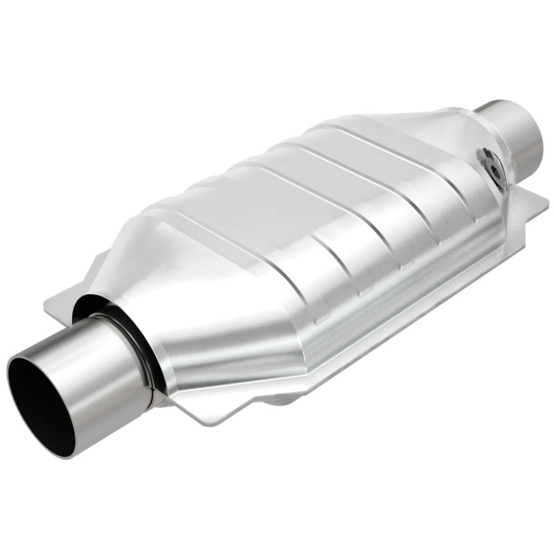 MagnaFlow Universal Catalytic Converter 2.5 W/O2 Boss