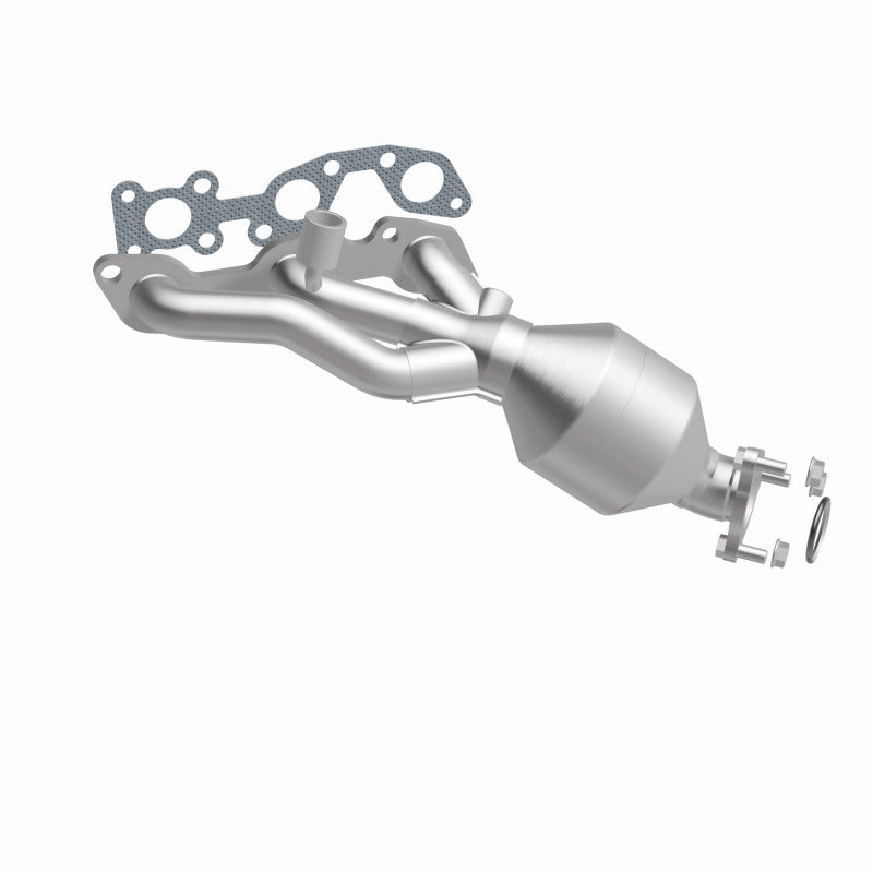MagnaFlow Direct Fit Catalytic Converter 01-04 Nissan Frontier Driver Side Manifold