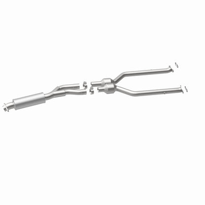 MagnaFlow Direct Fit Catalytic Converter 08-10 Lexus IS-F 5.0L