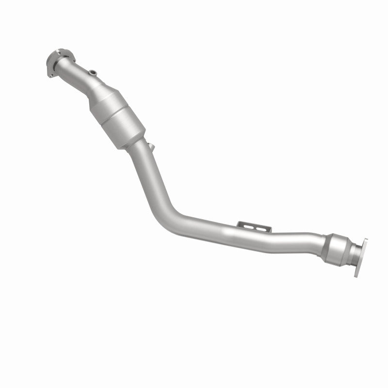 MagnaFlow Direct Fit Catalytic Converter 04-06 VW Phaeton 4.2L Driver Side Front