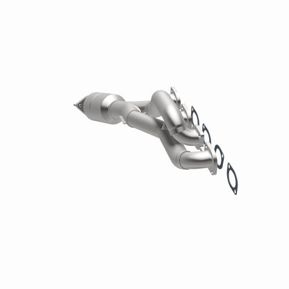 MagnaFlow Direct Fit Catalytic Converter BMW 5 99-00 P/S OEM