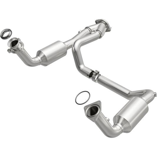 MagnaFlow California Direct Fit Converter 03 Cadillac Tahoe 4.8L