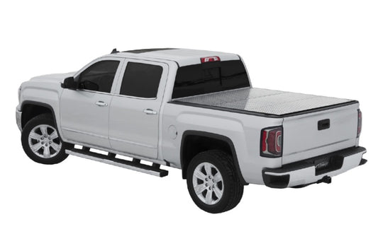 Access LOMAX Pro Series Tri-Fold Cover 07-13 Chevy/GMC 1500 6ft 6in Bed - Blk Diamond Mist