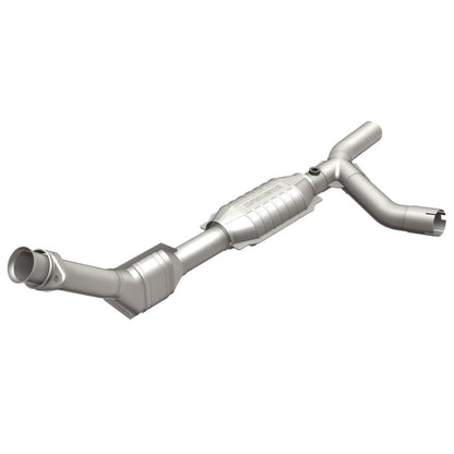 MagnaFlow Direct Fit Catalytic Converter 01-03 Ford E150 4.2L P/S