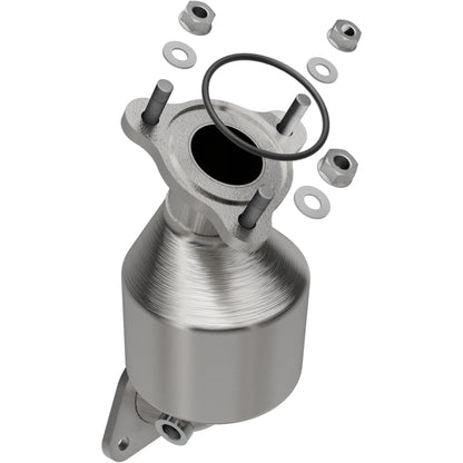 MagnaFlow Direct Fit Catalytic Converter 2010-2011 LaCrosse 3.6 L Underbody