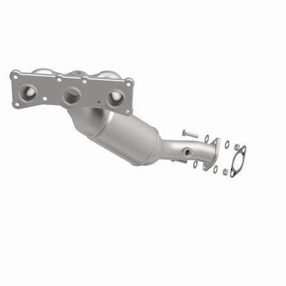 MagnaFlow Direct Fit Catalytic Converter California Grade 09-10 BMW 528i L6 3.0L