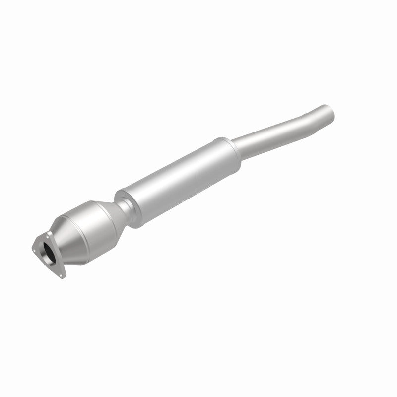 MagnaFlow Direct Fit Catalytic Converter 04/06 VW Phaeton 4.2L Rear Driver Side