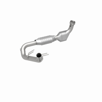 MagnaFlow Direct Fit Catalytic Converter 97-98 Ford Trucks 5.4L