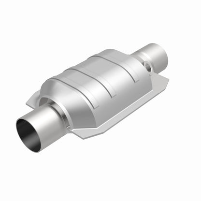 MagnaFlow Universal Catalytic Converter 2.25 W/Single O2 Boss