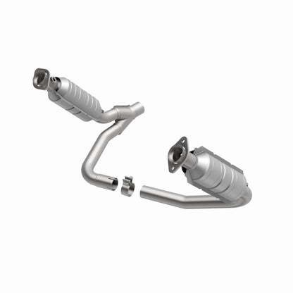 MagnaFlow 06 Mitsubishi Raider Direct Fit Catalytic Converter (California)