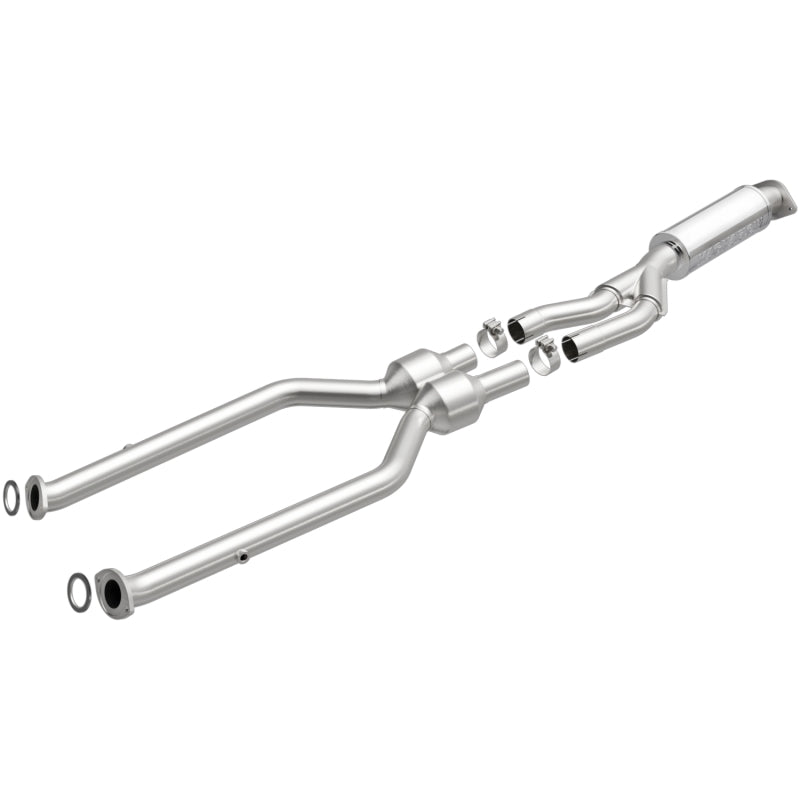 MagnaFlow Direct Fit Catalytic Converter 08-10 Lexus IS-F 5.0L