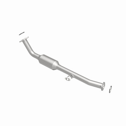 MagnaFlow Direct Fit Catalytic Converter OEM 2001-2004 Toyota Sequoia Underbody