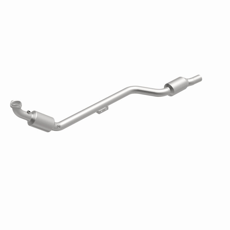 MagnaFlow Direct Fit Catalytic Converter 02-04 Mercedes C32 3.2L Passenger Side