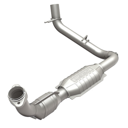 MagnaFlow Direct Fit Catalytic Converter 97-98 Ford Trucks 5.4L