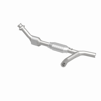 MagnaFlow Direct Fit Catalytic Converter 01-03 Ford E150 4.2L P/S