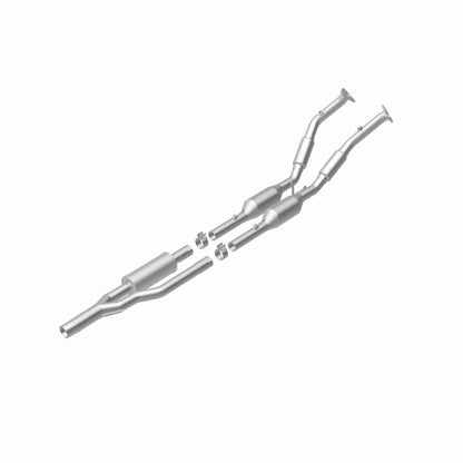 MagnaFlow Direct Fit Catalytic Converter 06- Audi A3 Quattro 3.2L