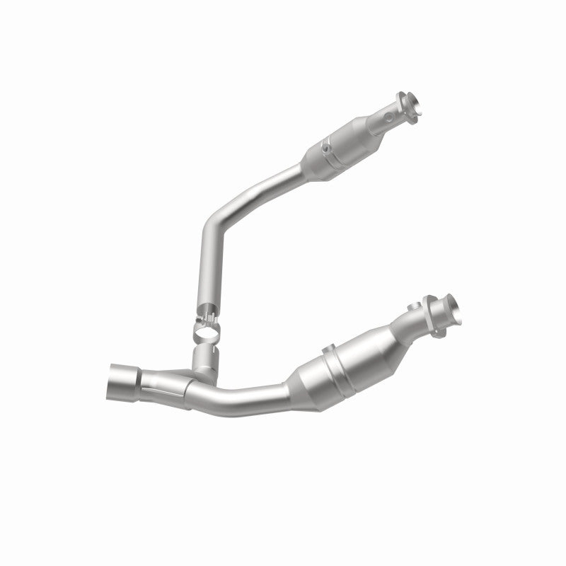 MagnaFlow Direct Fit Catalytic Converter 06-07 Ram 1500 4.7L Underbody