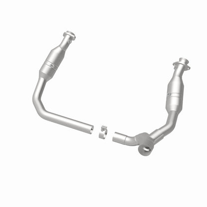MagnaFlow Direct Fit Catalytic Converter 06-07 Ram 1500 4.7L Underbody